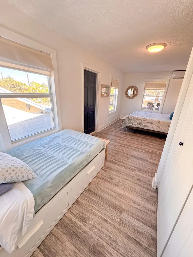812 S N Street Lake Worth Beach FL 33460