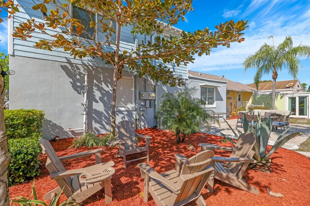 812 S N Street Lake Worth Beach FL 33460