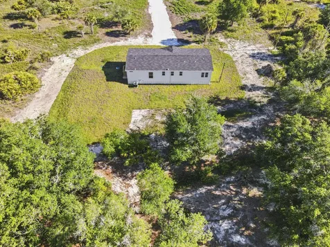 21712 NW 274th Street Okeechobee FL 34972