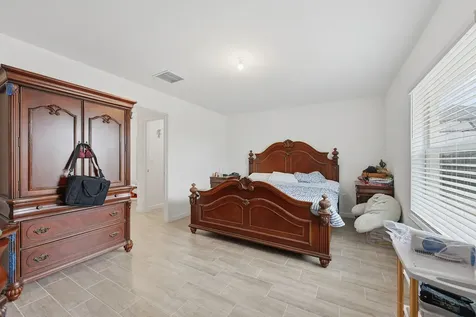 6381 NW Leafmore Lane Port St Lucie FL 34987