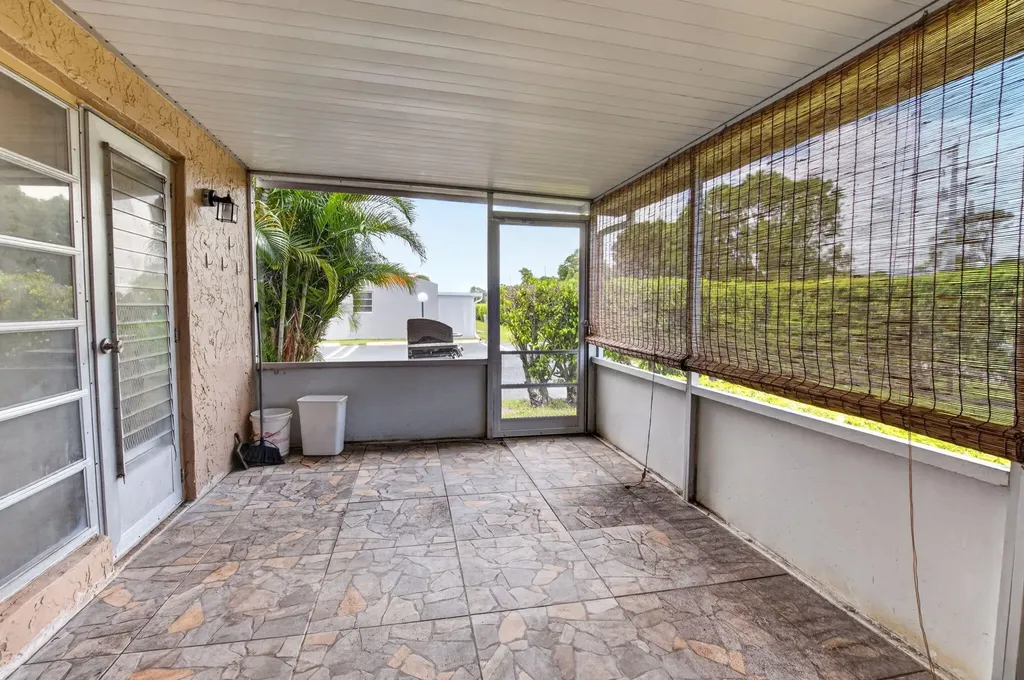 2401 Del Aire Boulevard Delray Beach FL 33445