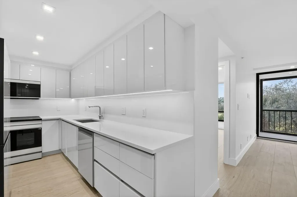 7835 Lakeside Boulevard Boca Raton FL 33434