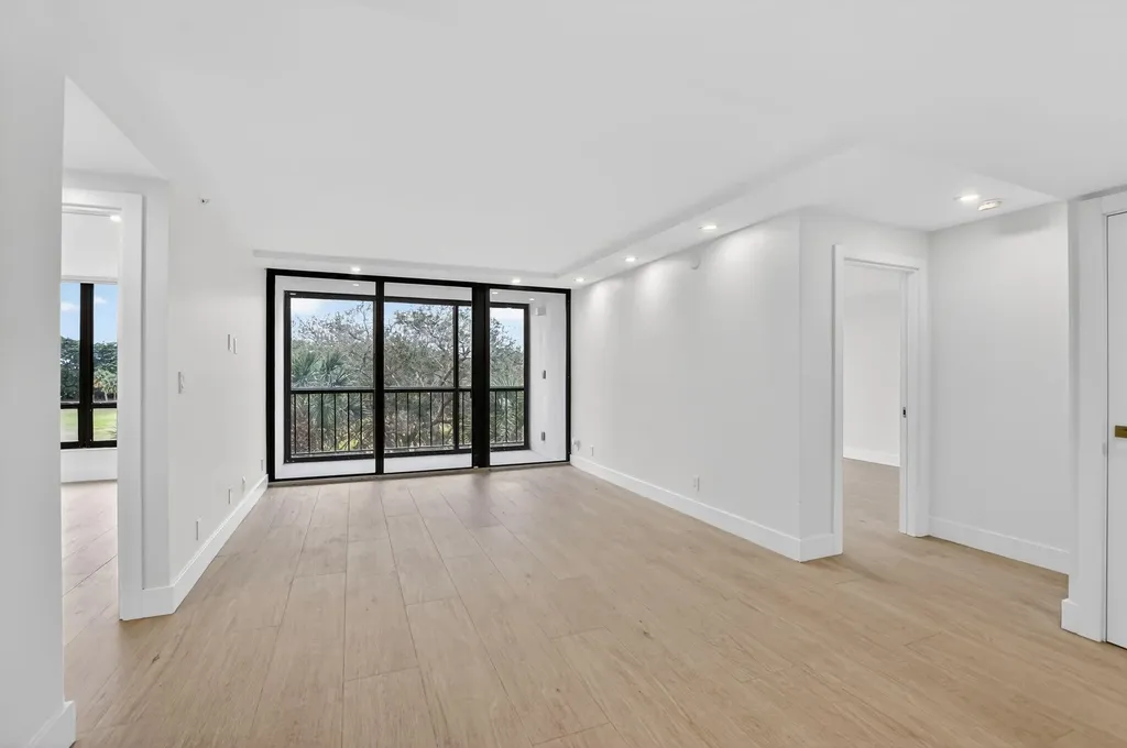 7835 Lakeside Boulevard Boca Raton FL 33434