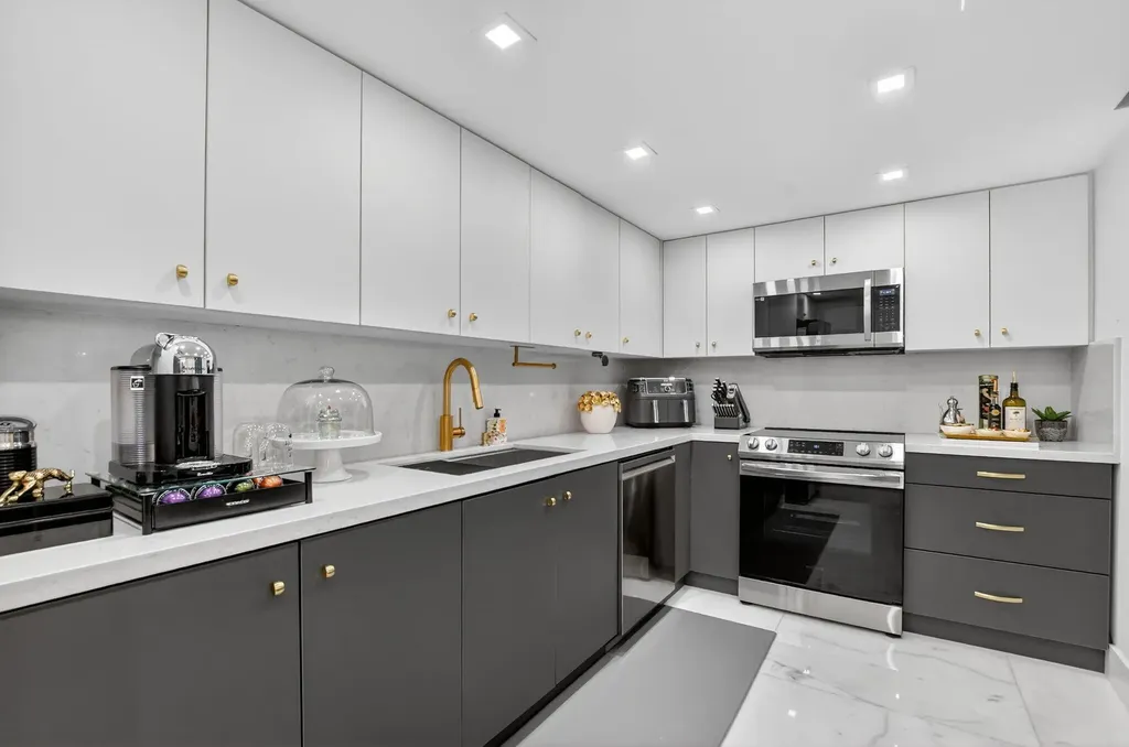 1834 Bridgewood Drive Boca Raton FL 33434