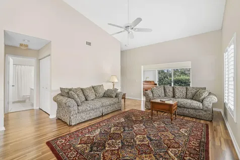 11079 SE Sea Pines Circle Hobe Sound FL 33455