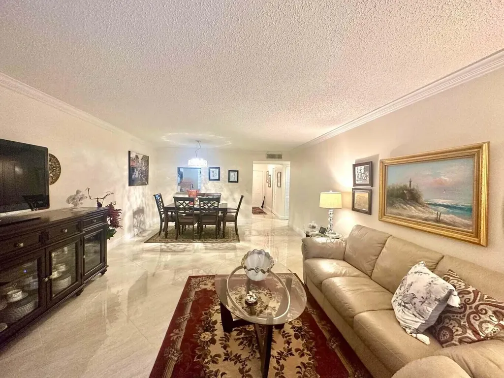 14773 Cumberland Drive Delray Beach FL 33446