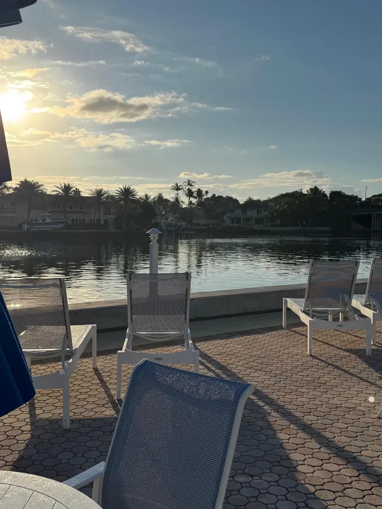 647 Snug Harbor Drive Boynton Beach FL 33435