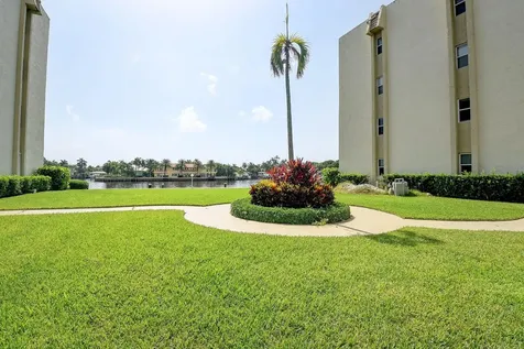 647 Snug Harbor Drive Boynton Beach FL 33435