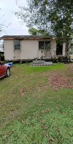 1624 NW Avenue L Belle Glade FL 33430