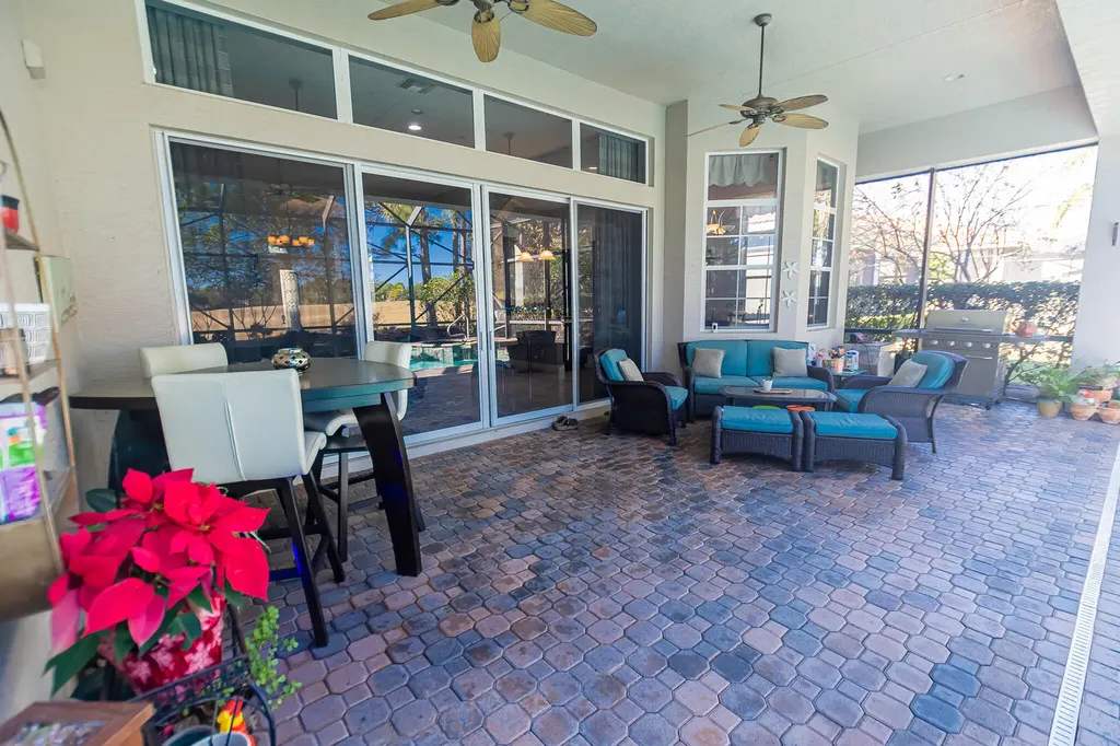 9532 SW Nuova Way Port St Lucie FL 34986