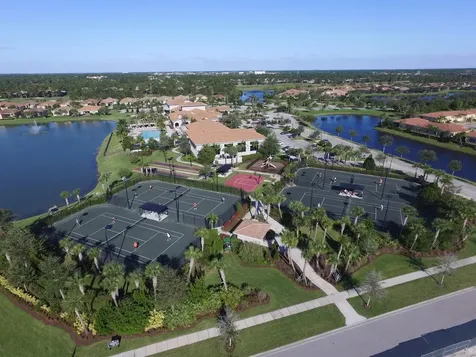 9532 SW Nuova Way Port St Lucie FL 34986