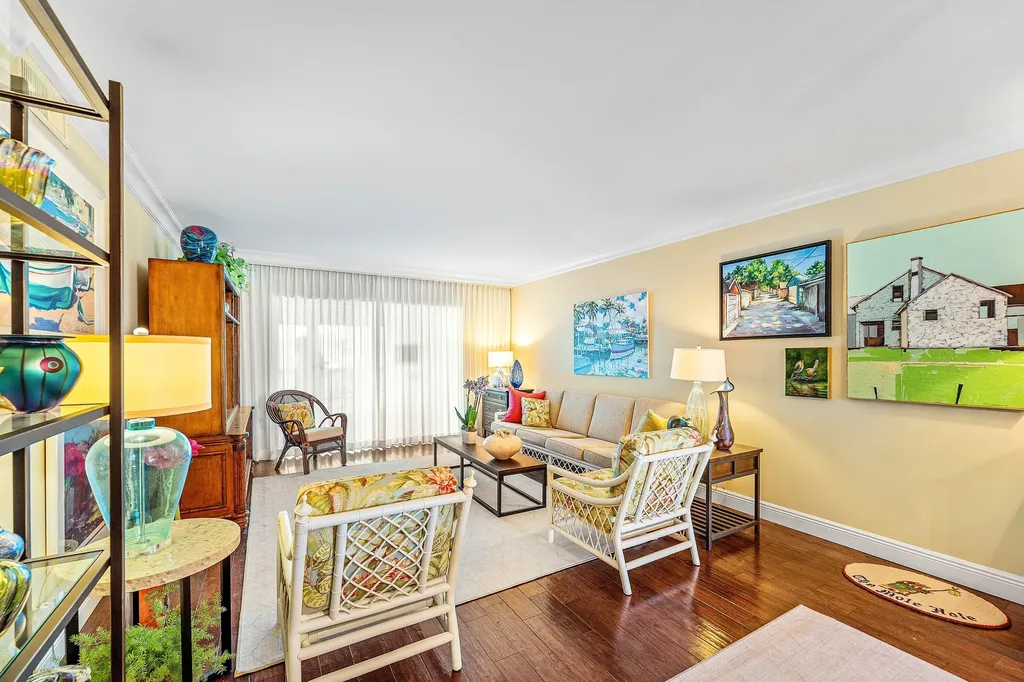 800 E Camino Real Boca Raton FL 33432