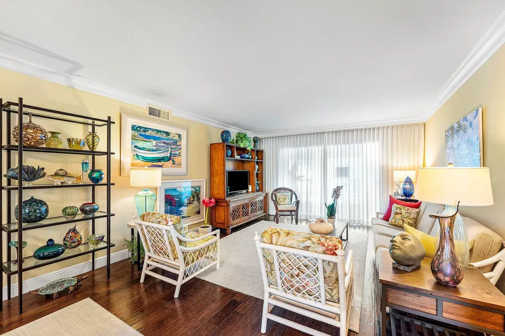 800 E Camino Real Boca Raton FL 33432