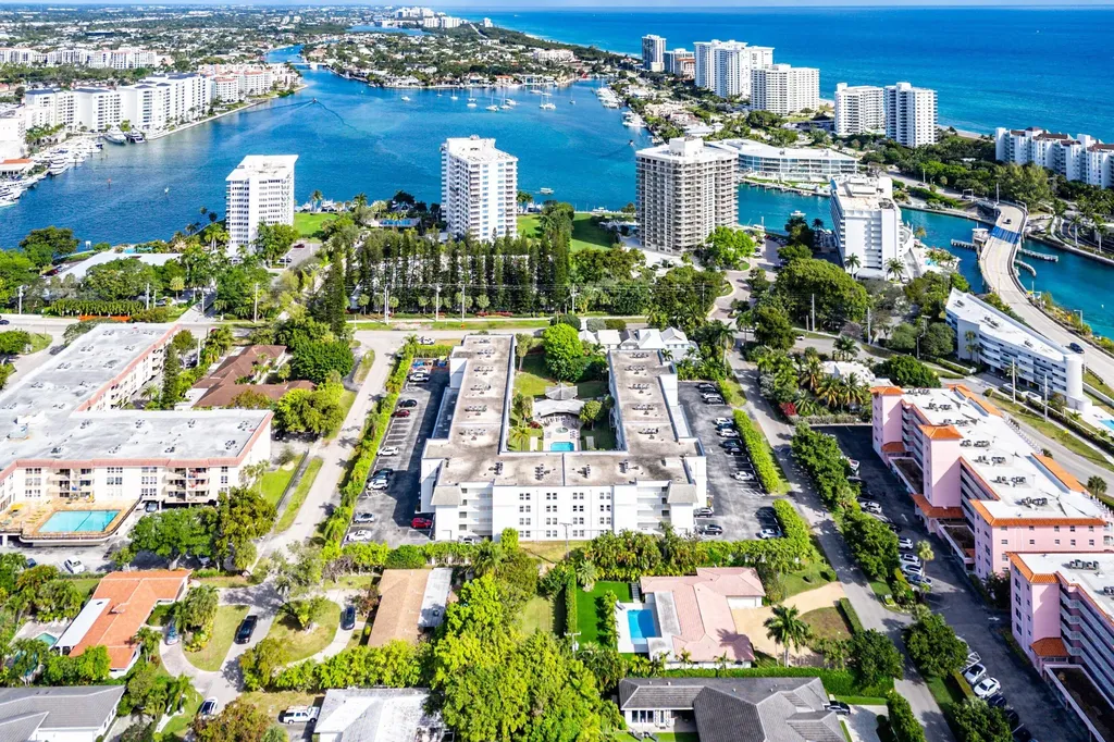 800 E Camino Real Boca Raton FL 33432