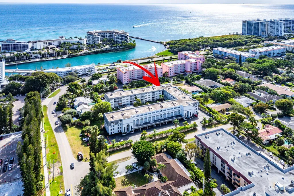 800 E Camino Real Boca Raton FL 33432