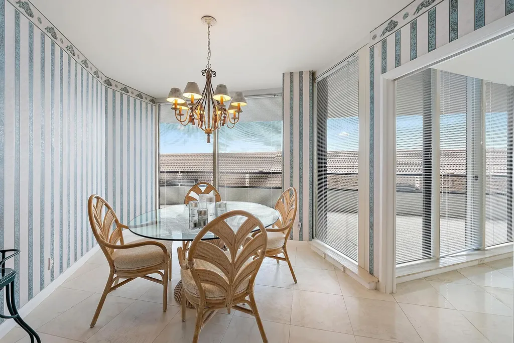 100 Lakeshore Drive North Palm Beach FL 33408