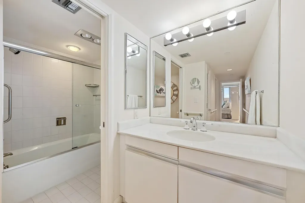 100 Lakeshore Drive North Palm Beach FL 33408