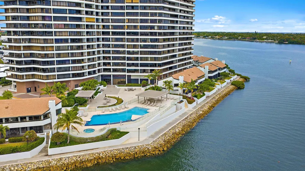 100 Lakeshore Drive North Palm Beach FL 33408