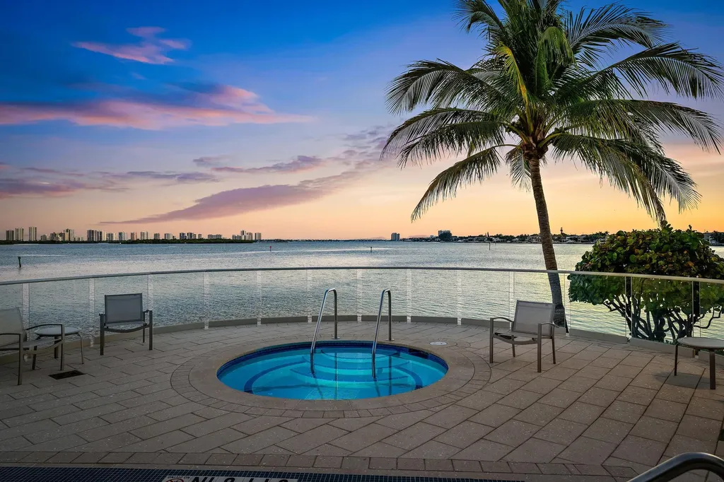 100 Lakeshore Drive North Palm Beach FL 33408