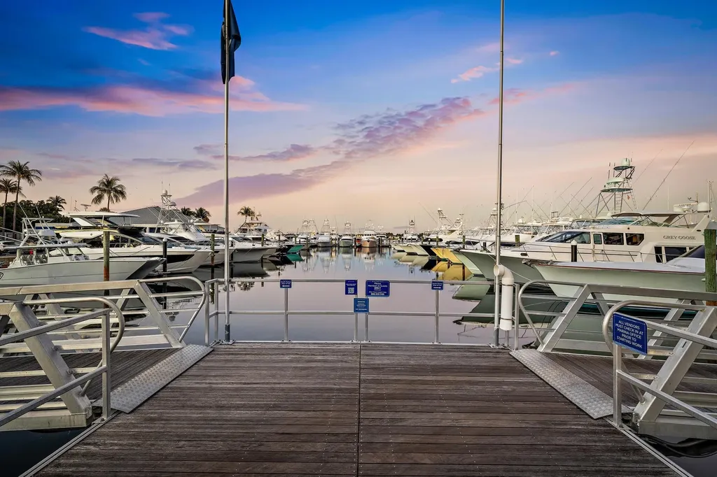 100 Lakeshore Drive North Palm Beach FL 33408