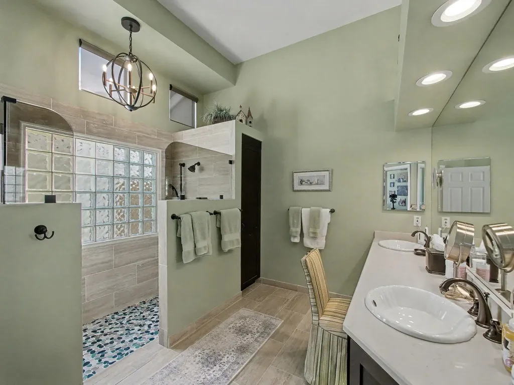 207 Sunset Bay Court Palm Beach Gardens FL 33418