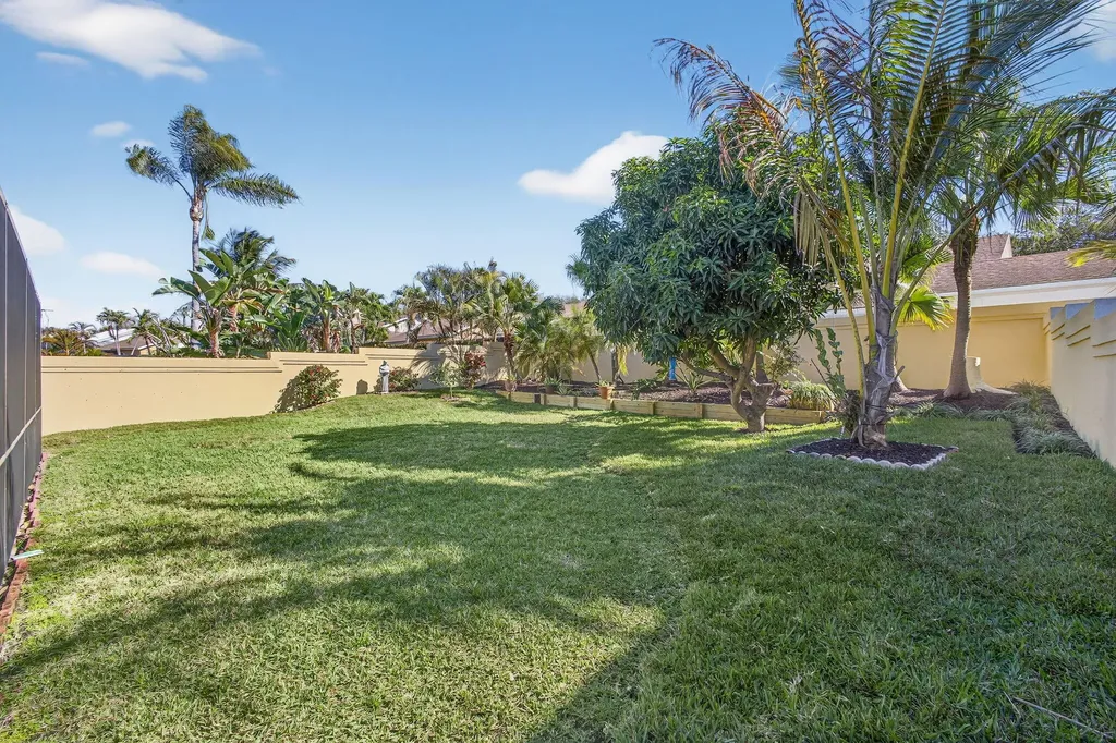 141 Cape Pointe Circle Jupiter FL 33477