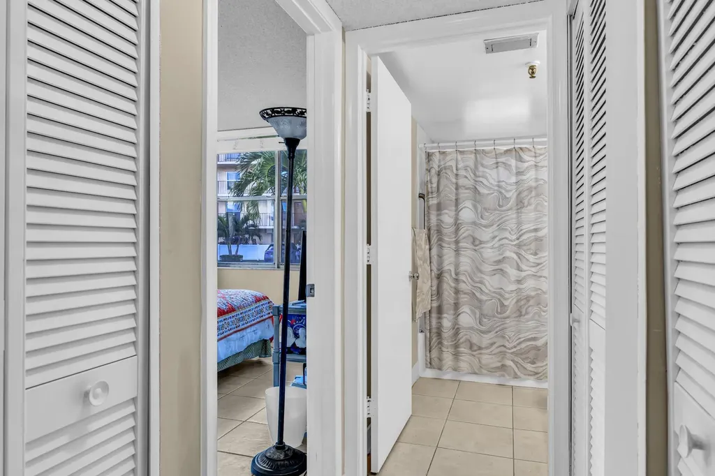 14527 Bonaire Boulevard Delray Beach FL 33446
