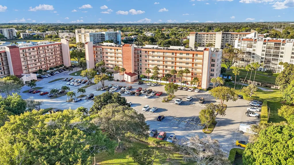 14527 Bonaire Boulevard Delray Beach FL 33446