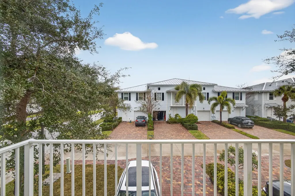 1127 Dakota Drive Jupiter FL 33458