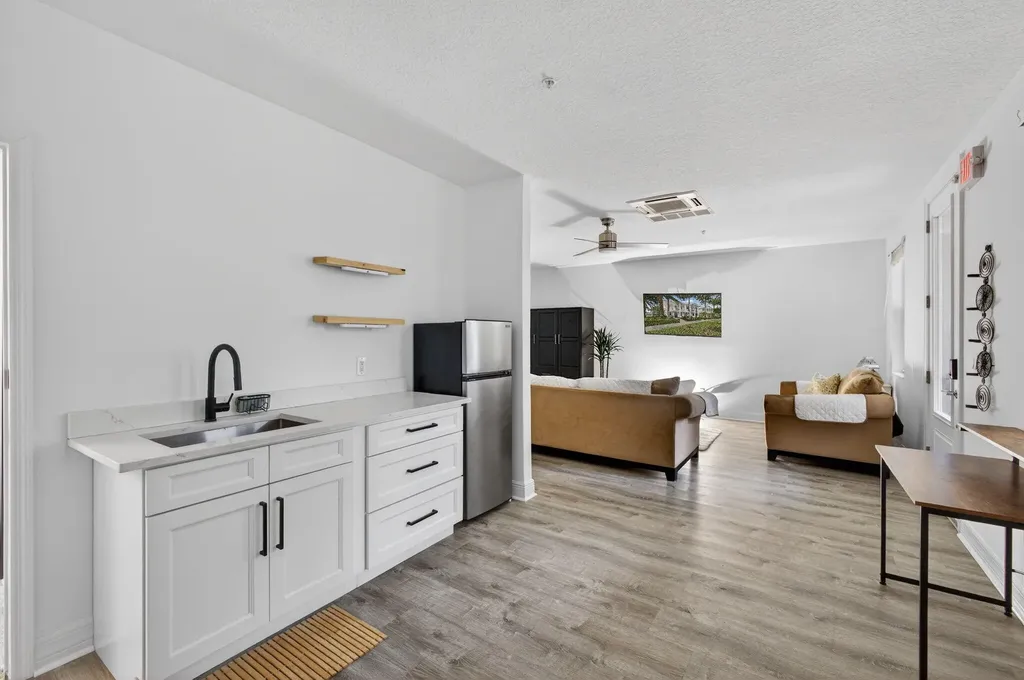 1127 Dakota Drive Jupiter FL 33458