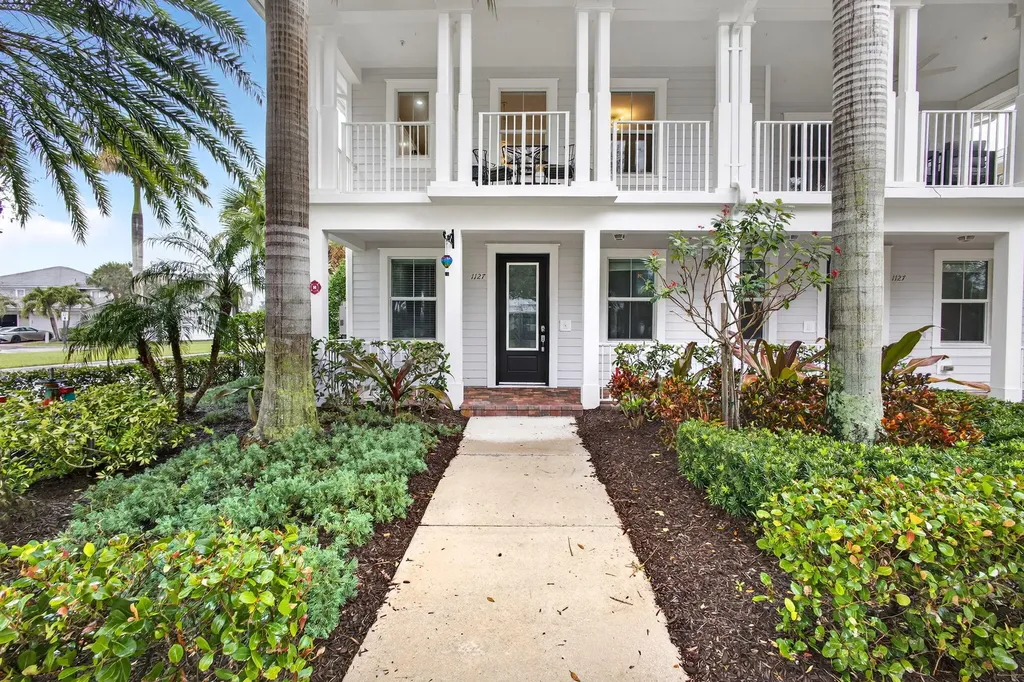 1127 Dakota Drive Jupiter FL 33458