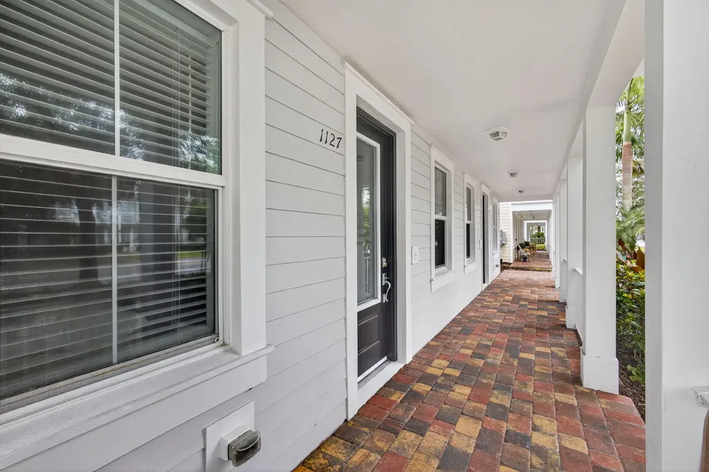 1127 Dakota Drive Jupiter FL 33458