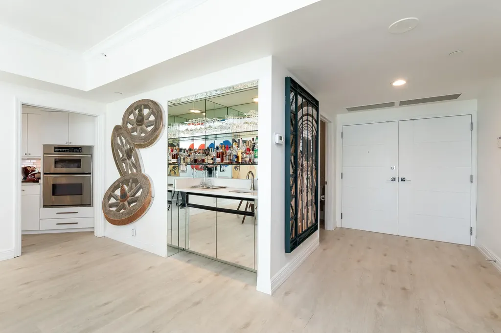 300 SE 5th Avenue Boca Raton FL 33432