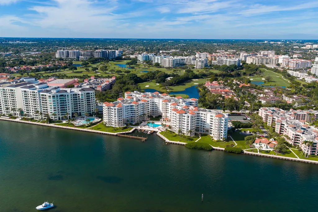 300 SE 5th Avenue Boca Raton FL 33432