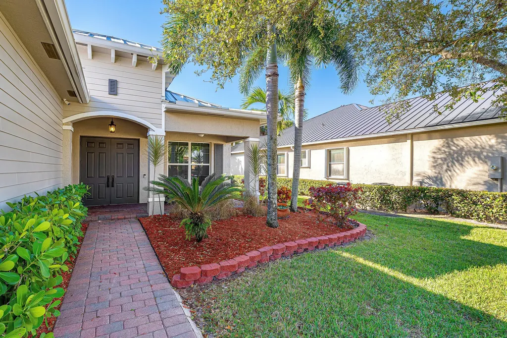 8948 New Hope Court Royal Palm Beach FL 33411