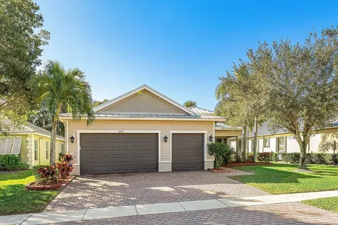 8948 New Hope Court Royal Palm Beach FL 33411