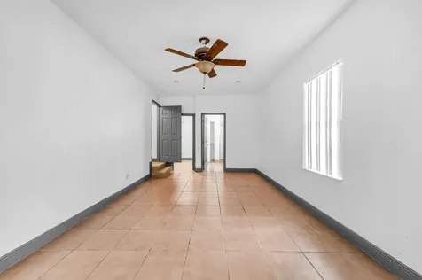 124 SW 10th Avenue Boynton Beach FL 33435