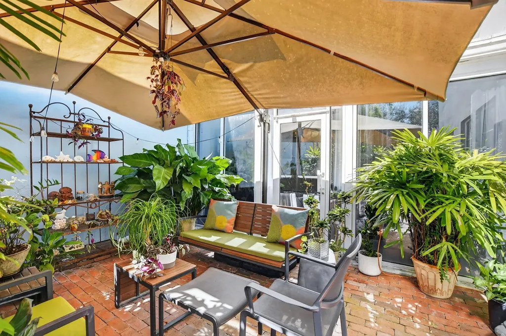 5902 Catesby Street Boca Raton FL 33433