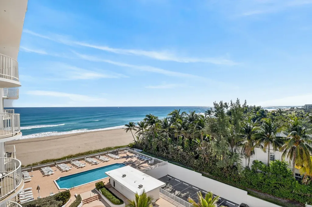 2295 S Ocean Boulevard Palm Beach FL 33480