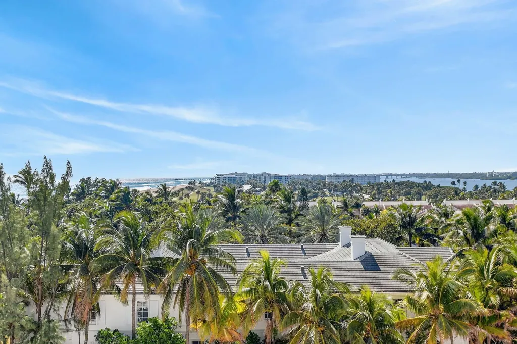 2295 S Ocean Boulevard Palm Beach FL 33480