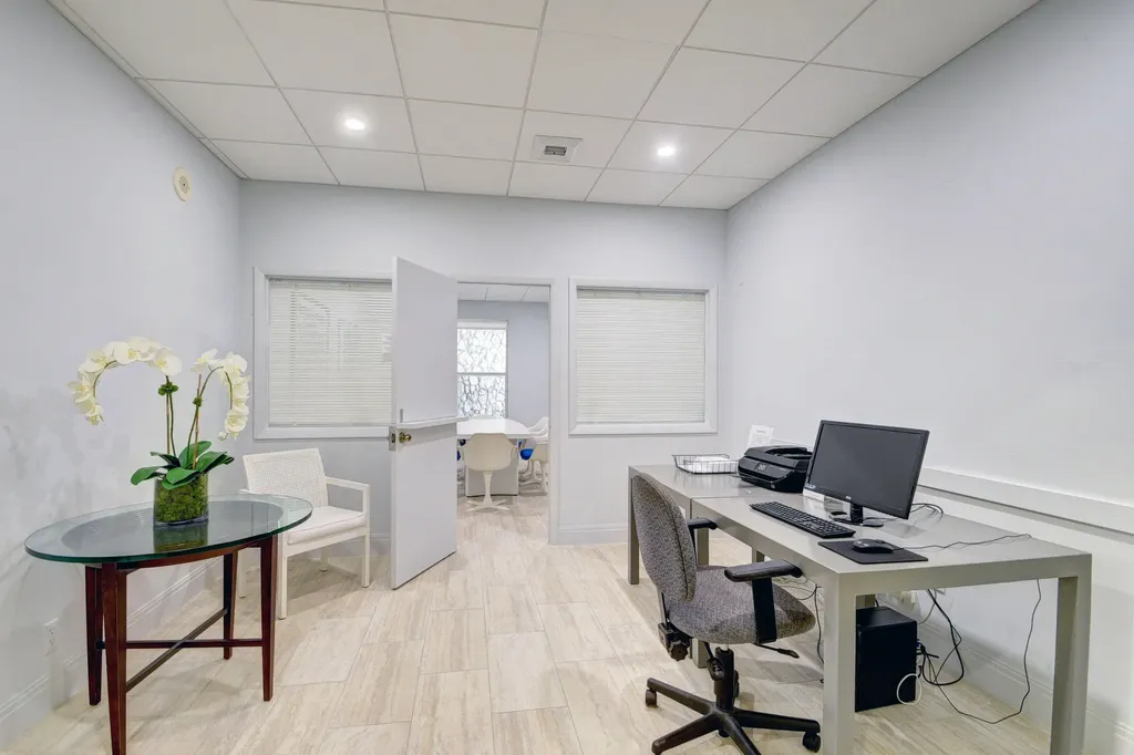 2295 S Ocean Boulevard Palm Beach FL 33480