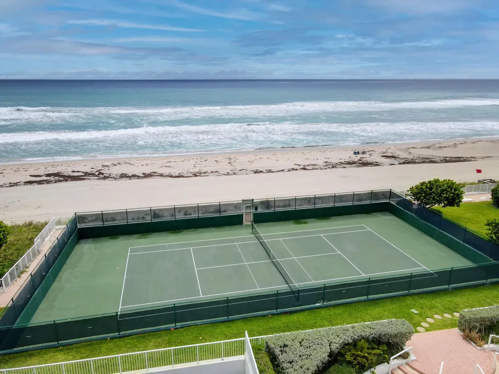2295 S Ocean Boulevard Palm Beach FL 33480