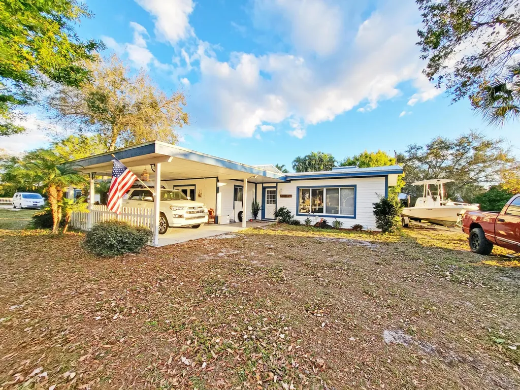 203 Melton Drive Fort Pierce FL 34982