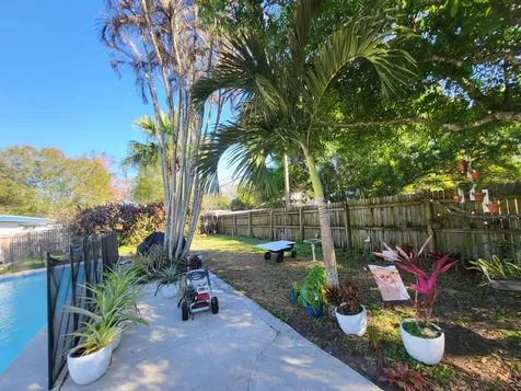 203 Melton Drive Fort Pierce FL 34982