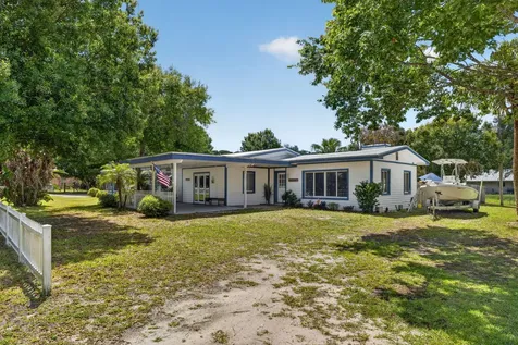 203 Melton Drive Fort Pierce FL 34982