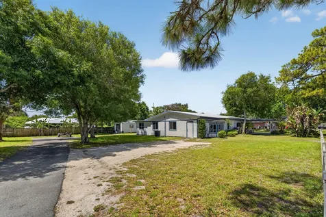 203 Melton Drive Fort Pierce FL 34982