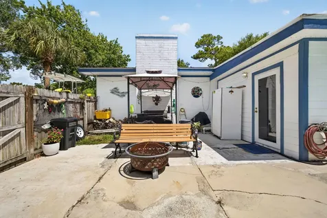 203 Melton Drive Fort Pierce FL 34982