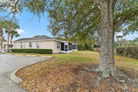579 NW San Remo Circle Port St Lucie FL 34986