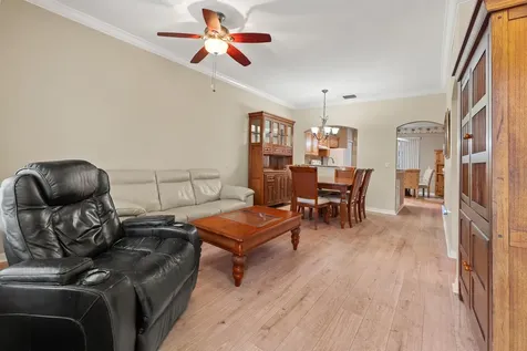 579 NW San Remo Circle Port St Lucie FL 34986