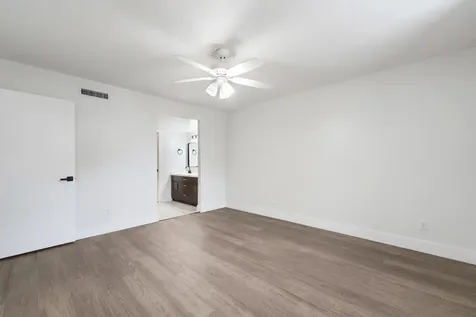 1811 SW Palm City Road Stuart FL 34994